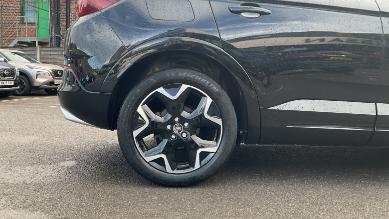 Vauxhall Grandland 1.5 Turbo D Ultimate 5dr Auto Diesel Hatchback